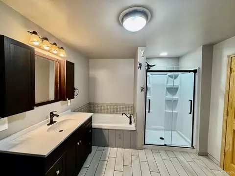 Bath - 306 W Ely, Ishpeming, MI 49849 photo 1 of 4