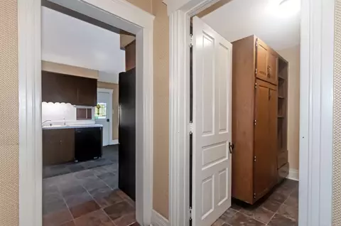 Entry Way - 194 Moross, Grosse Pointe Farms, MI 48236 photo 5 of 14