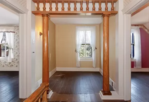 Entry Way - 194 Moross, Grosse Pointe Farms, MI 48236 photo 8 of 14
