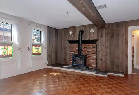 Living - 194 Moross, Grosse Pointe Farms, MI 48236 photo 2 of 6