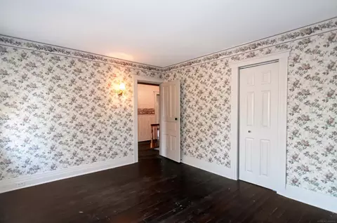 Bedroom - 194 Moross, Grosse Pointe Farms, MI 48236 photo 5 of 10