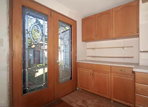 Entry Way - 194 Moross, Grosse Pointe Farms, MI 48236 photo 7 of 13