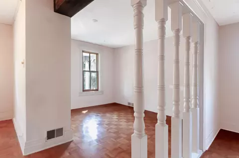 Living - 194 Moross, Grosse Pointe Farms, MI 48236 photo 6 of 7