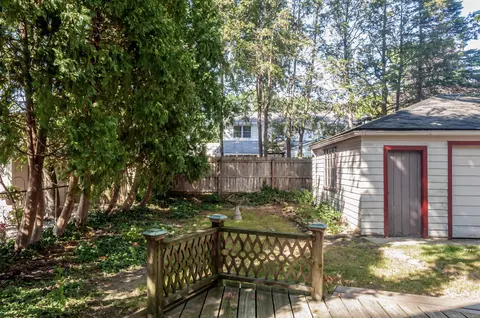 Exterior - 194 Moross, Grosse Pointe Farms, MI 48236 photo 10 of 11