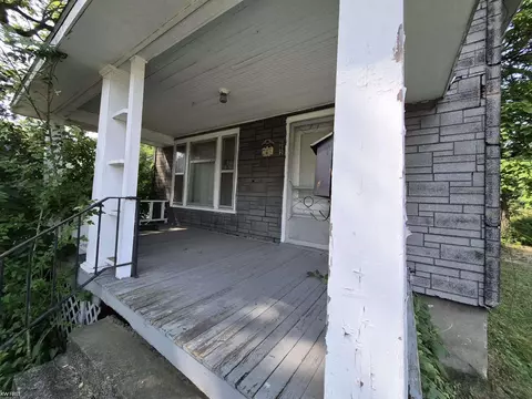 Exterior - 662 Hall, Flint, MI 48503 photo 15 of 16