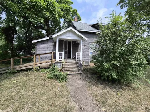 Exterior - 662 Hall, Flint, MI 48503 photo 5 of 16