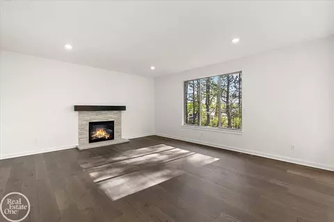 Living - 22138 Grove #LOT 41, Macomb Twp, MI 48042 photo 1 of 3