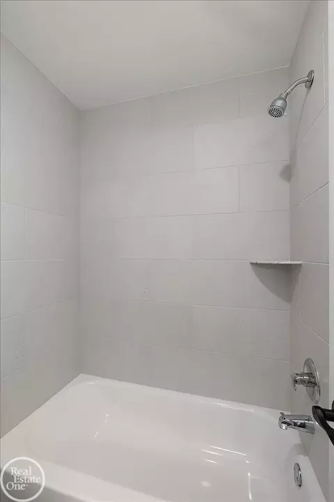 Bath - 22138 Grove #LOT 41, Macomb Twp, MI 48042 photo 8 of 8