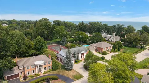 View/Area - 40 Webber, Grosse Pointe Shores, MI 48236 photo 3 of 12