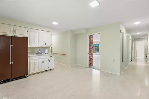 Entry Way - 40 Webber, Grosse Pointe Shores, MI 48236 photo 3 of 5