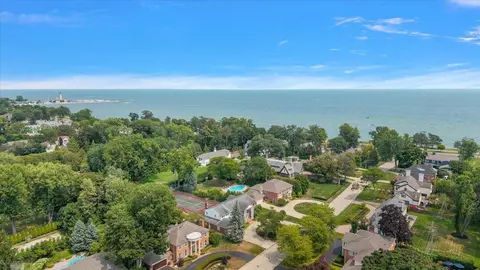 View/Area - 40 Webber, Grosse Pointe Shores, MI 48236 photo 10 of 12