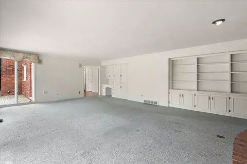 Living - 40 Webber, Grosse Pointe Shores, MI 48236 photo 8 of 9