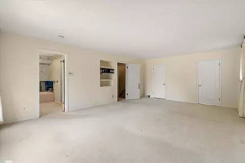 Bedroom - 40 Webber, Grosse Pointe Shores, MI 48236 photo 3 of 11
