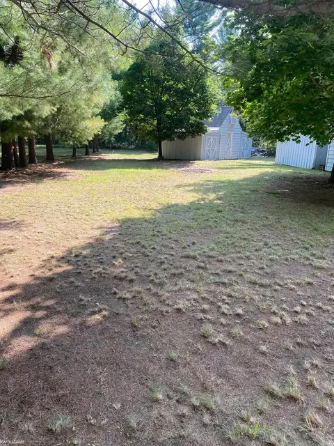 Exterior - 9686 Doe, Harrison, MI 48625 photo 4 of 6