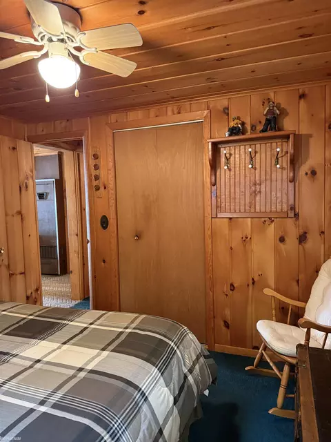Bedroom - 9686 Doe, Harrison, MI 48625 photo 2 of 4