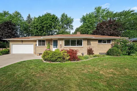 4652 Beverly, Bay City, MI 48706