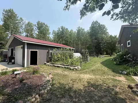 Exterior - 648 N Lewis, Shepherd, MI 48883 photo 1 of 7