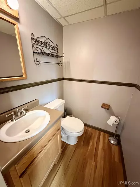 Bath - 115 S Marigold, Ishpeming, MI 49849 photo 2 of 4
