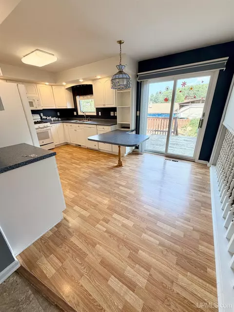 Kitchen - 115 S Marigold, Ishpeming, MI 49849 photo 1 of 5