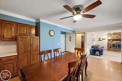 Dining - 47085 James, Macomb, MI 48044 photo 3 of 4