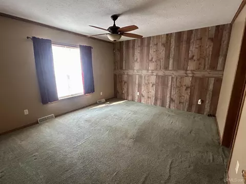 Bedroom - 19685 County Road Cg, Ishpeming, MI 49849 photo 2 of 6