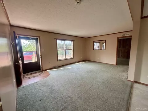 Living - 19685 County Road Cg, Ishpeming, MI 49849 photo 5 of 6