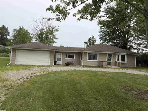 297 La Croix, Harsens Island, MI 48028