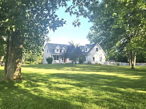 1941 N Jones, Essexville, MI 48732
