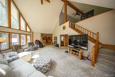 Living - 1768 River Bnd, Eagle River, WI 54521 photo 3 of 5