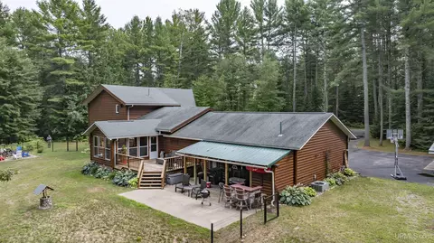 Exterior - 1768 River Bnd, Eagle River, WI 54521 photo 11 of 14