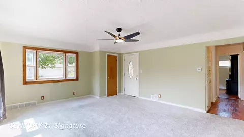 Living - 418 Labian, Flushing, MI 48433 photo 1 of 4