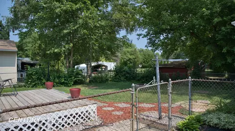 Exterior - 418 Labian, Flushing, MI 48433 photo 3 of 5