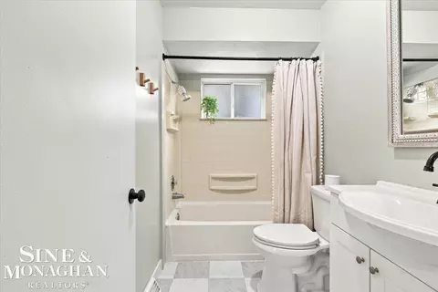 Bath - 830 S 12th, Saint Clair, MI 48079 photo 2 of 3
