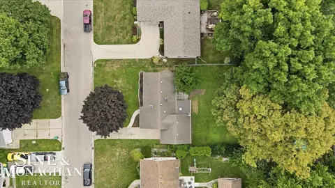 View/Area - 830 S 12th, Saint Clair, MI 48079 photo 5 of 6