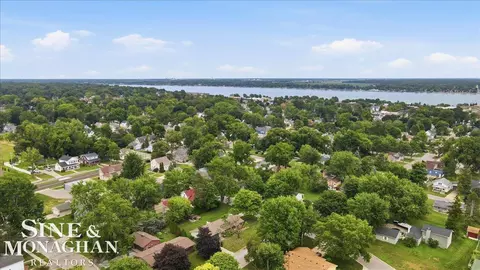 View/Area - 830 S 12th, Saint Clair, MI 48079 photo 2 of 6
