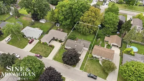 View/Area - 830 S 12th, Saint Clair, MI 48079 photo 1 of 6