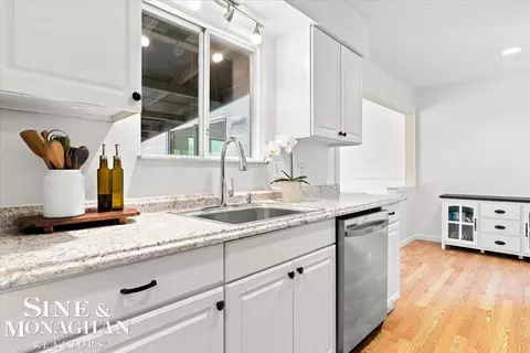 Kitchen - 830 S 12th, Saint Clair, MI 48079 photo 2 of 6