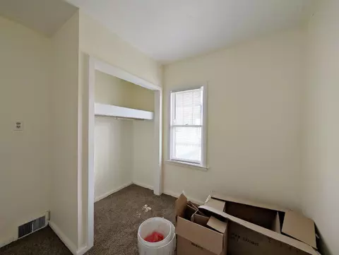 Bedroom - 3702 Davison, Flint, MI 48506 photo 2 of 2