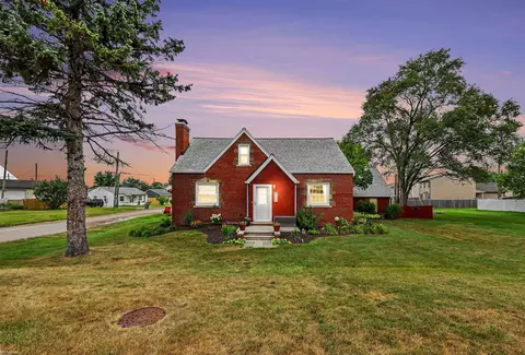 35746 Utica, Clinton Township, MI 48035