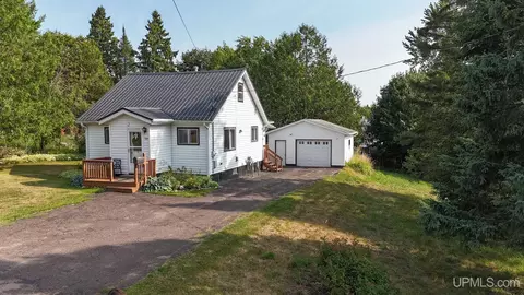 125 E Birch, Ironwood, MI 49938