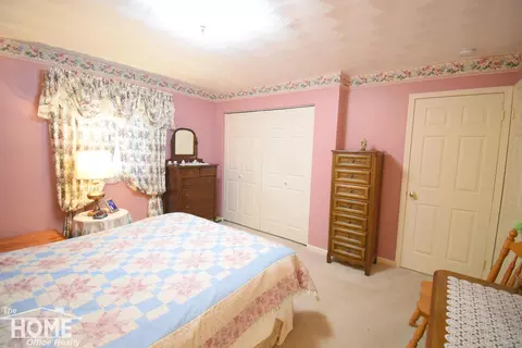 Bedroom - 1005 Krust, Owosso, MI 48867 photo 3 of 3