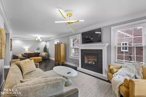 Living - 779 Saint Clair, Grosse Pointe, MI 48230 photo 3 of 3