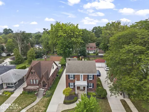 View/Area - 779 Saint Clair, Grosse Pointe, MI 48230 photo 1 of 8