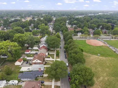View/Area - 779 Saint Clair, Grosse Pointe, MI 48230 photo 8 of 8