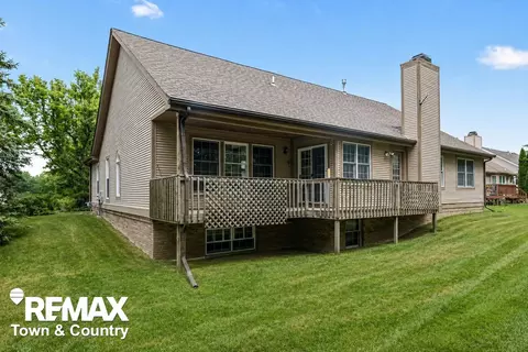 Exterior - 4127 Split Rail, Fenton, MI 48430 photo 2 of 4