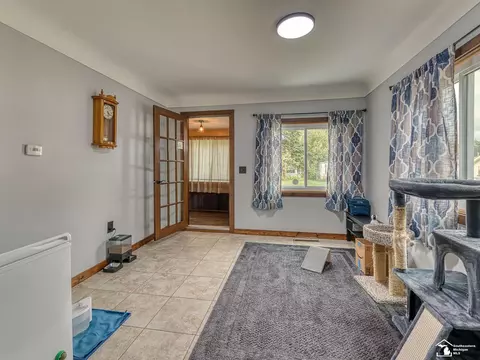 Entry Way - 2936 4th, Monroe, MI 48162 photo 2 of 4