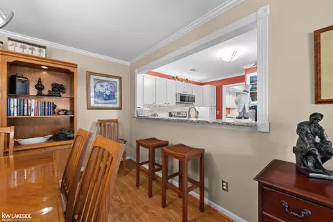 Dining - 52392 Heatherstone, Macomb, MI 48042 photo 3 of 3