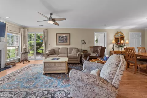 Living - 52392 Heatherstone, Macomb, MI 48042 photo 1 of 3