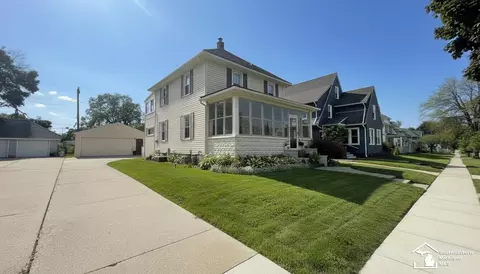 Exterior - 154 Riverview, Monroe, MI 48162 photo 3 of 13