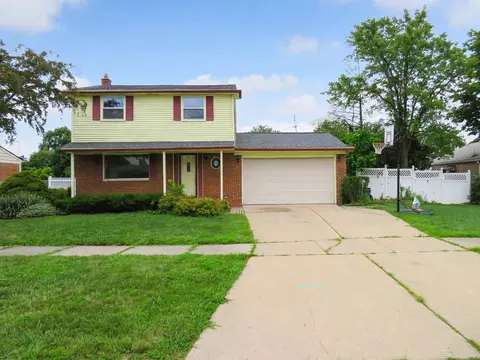 36714 Kimberly, Clinton Township, MI 48035